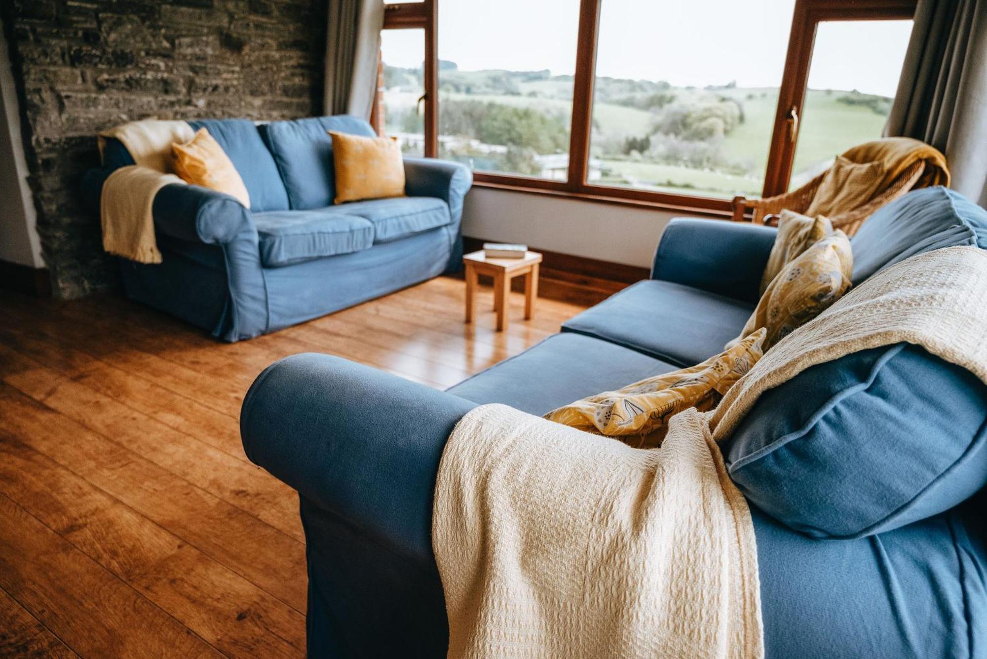 Vale Farm Cottages Брекон Экстерьер фото